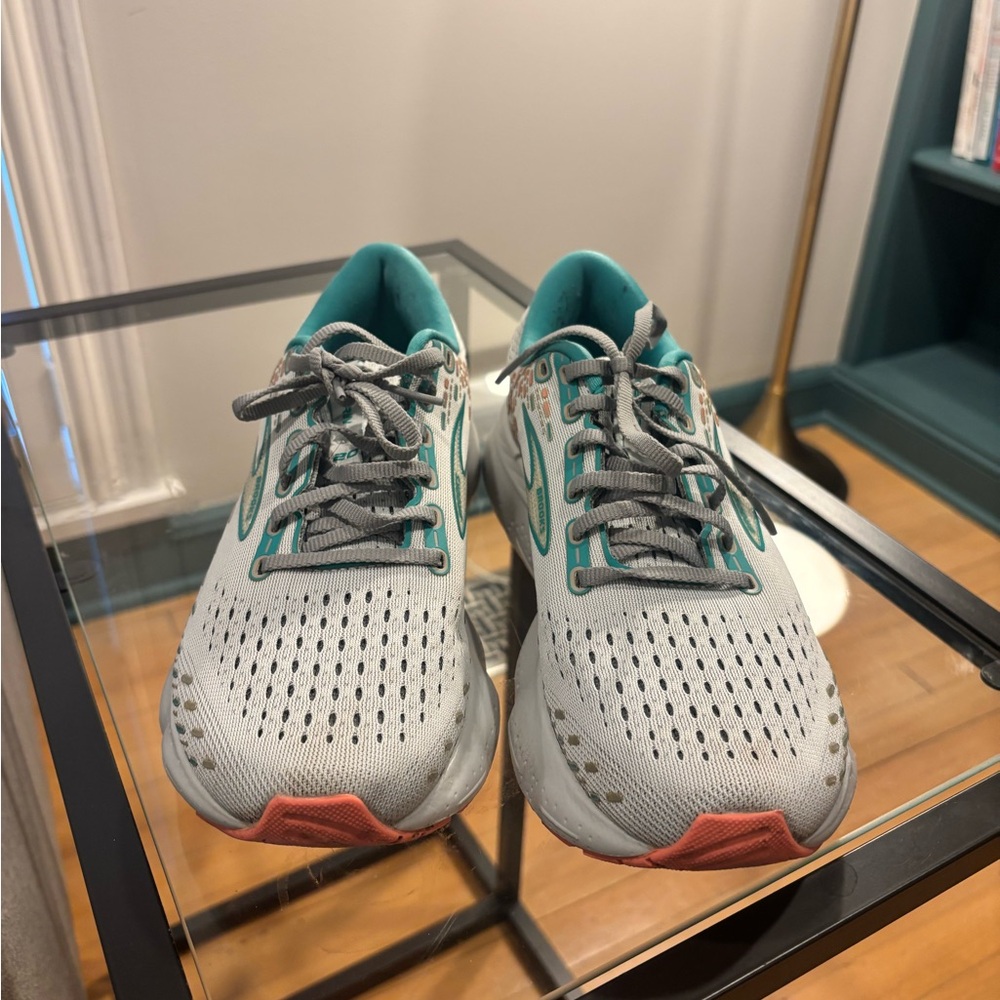 Brooks Gray and Teal Running Shoes